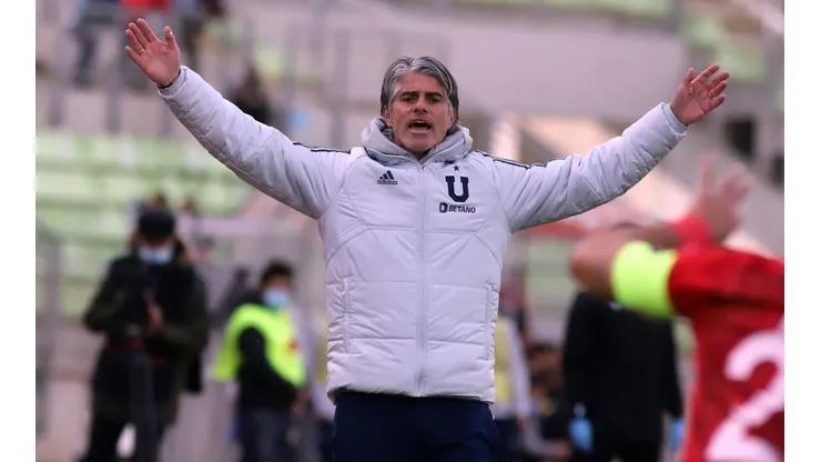 López tiene su primer dolor de cabeza en la delantera de la U.