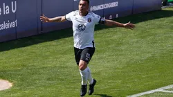 Se cumple un año más del primer gol de Paredes en Colo Colo.