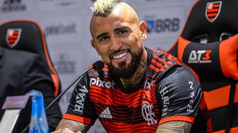 El Rey Arturo le respondió a Cicinho