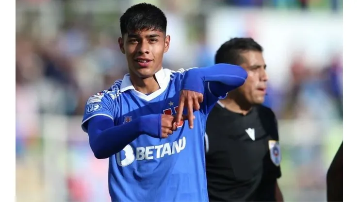 El joven jugador Azul no se vuelve loco con salir de la U