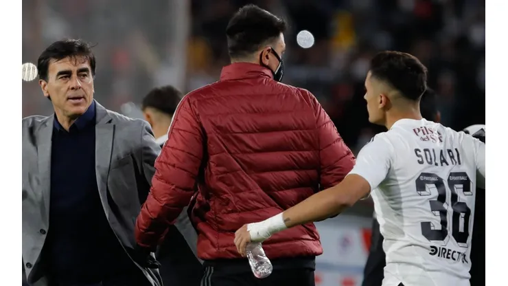 El técnico albo recordó la llegada del Pibe al Cacique tras su despedida para irse a River