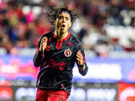 Papá de Montecinos señaló que Colo Colo lo buscó como reemplazo de Solari