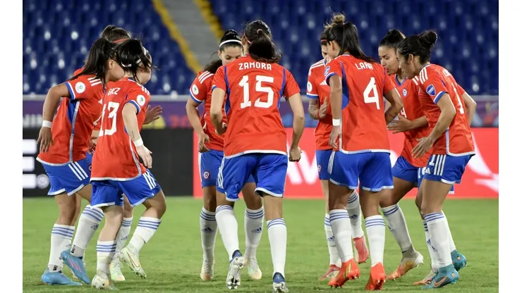 La Roja estreno su nueva camiseta oficial