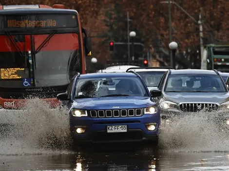 ¿A qué hora llueve hoy en Santiago?