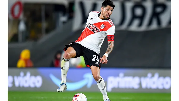 River Plate se enfrenta a Barracas Central.