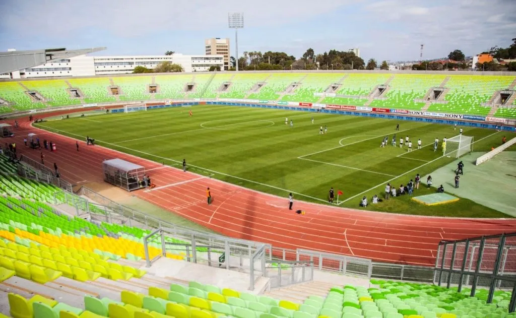 En el Estadio Elías Figueroa se realizará la “Noche Caturra” 2025.