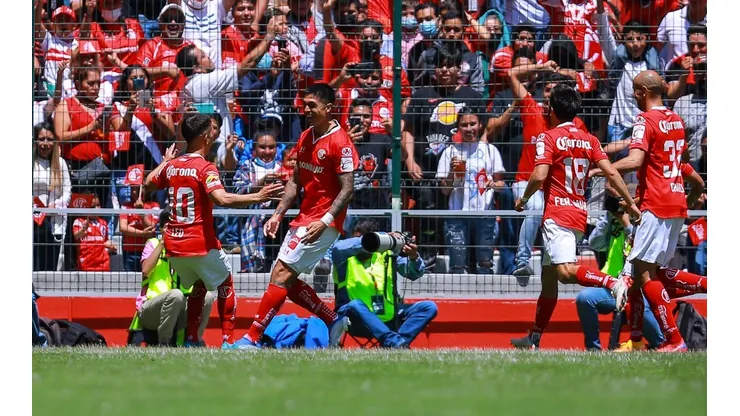 Huerta deslumbra un paso goleador con el triunfo de Toluca.