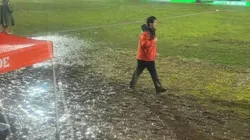 La cancha quedó en pésimas condiciones tras las lluvias y un partido de rugby.