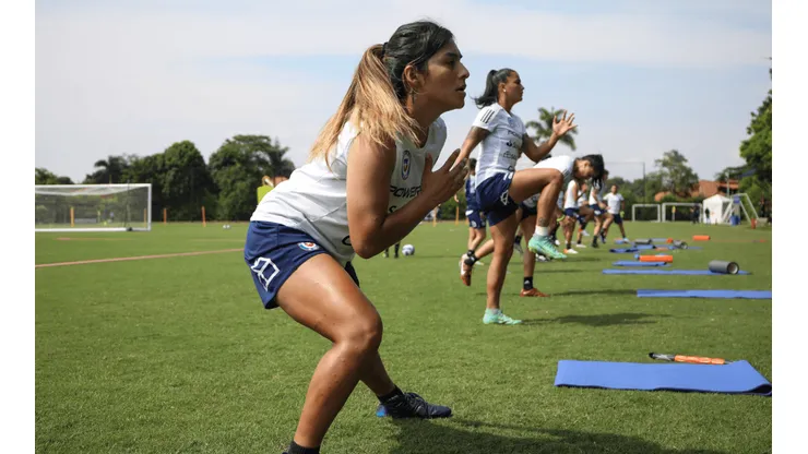 La Roja Femenina sufre tres bajas para su debut en la Copa América.