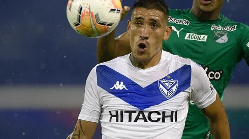 Ricardo Centurión busca club.