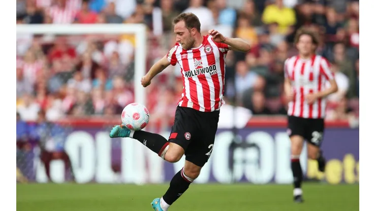 Eriksen mostró su calidad en el Brentford.