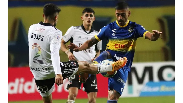 Jeyson Rojas dejó a Colo Colo con 9 jugadores