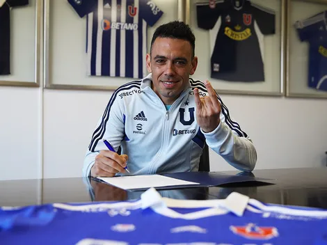 Universidad de Chile oficializa la llegada de Nery Domínguez