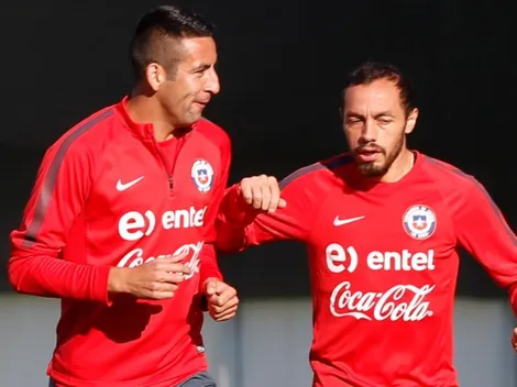 "Errar es humano": Díaz le sube el ánimo a Isla tras su error ante Sao Paulo