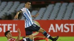 Domínguez ya está en Chile, se hará los chequeos y se sumará a la U.