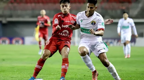 Audax sorprende a Ñublense y le da una mano a Colo Colo y Unión.