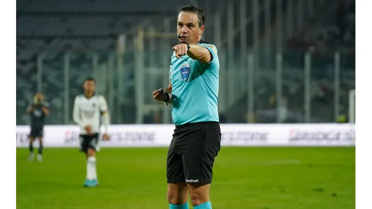 Conmebol libera audios del VAR que anuló el gol del Inter de Porto Alegre.