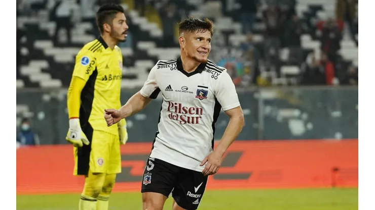 Gil participó en las jugadas más claras de Colo Colo