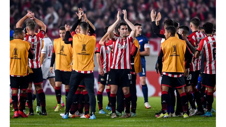 Estudiantes jugará de visita el primer partido de octavos