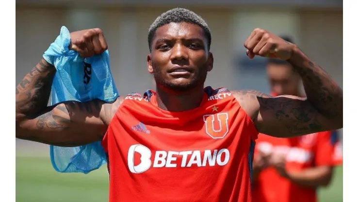 Fernandes se quiere quedar con un puesto de titular en el elenco de López.