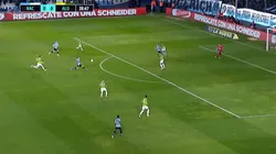 Vecchio hace de las suyas y se manda golazo de volea en triunfo de Racing.