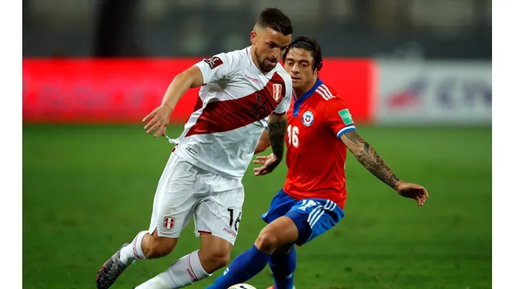Gabriel Costa deja la grande en Perú con polémico viaje a Qatar.