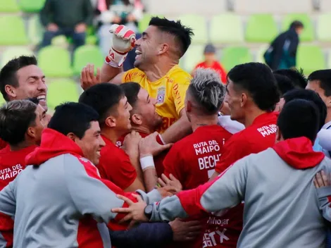 Con Santelices como figura: Curicó Unido batalla y logra vencer en penales a Wanderers