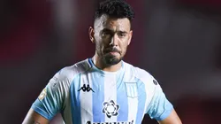 Domínguez se despide como ídolo en goleada de Racing antes de arribar a la U.
