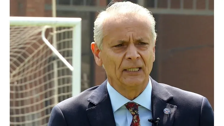 Javier Castrilli presenta demanda en contra de la ANFP