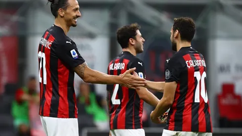 Hakan Calhanoglu criticó duramente a Zlatan Ibrahimovic