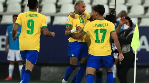 El jugador brasileño protagonizó un insólito accidente