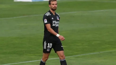 Santos no seguiría en Macul.