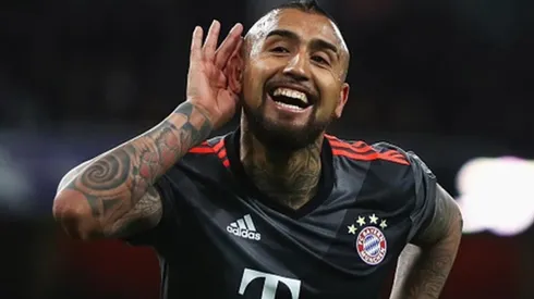 Vidal estuvo pendiente del repechaje entre Perú y Australia.