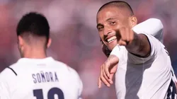 Benegas es seguido de cerca por Colo Colo