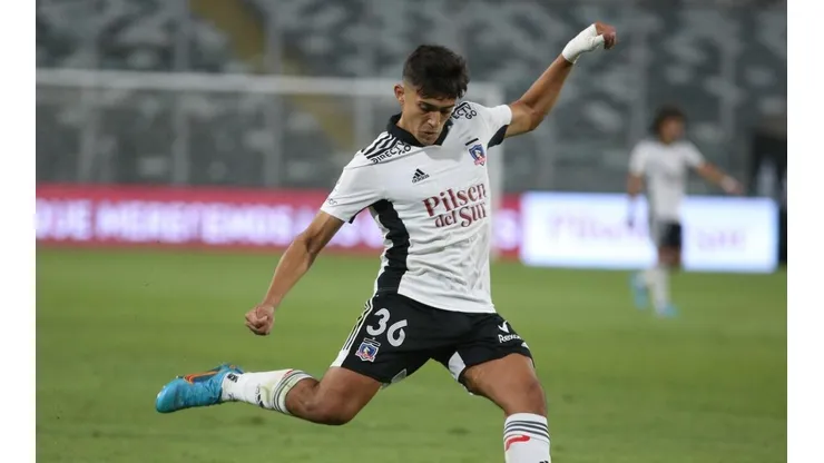 Desde México aseguran que Solari tiene los días contados en Colo Colo.