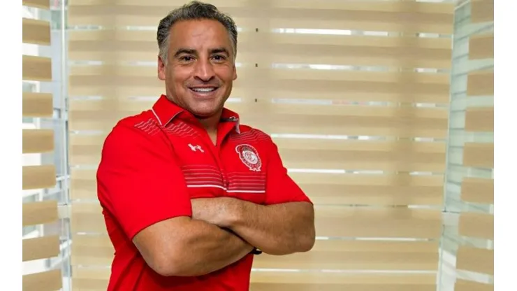 Fabián Estay recordó una conversación con el presidente de León por Brayan Cortés.