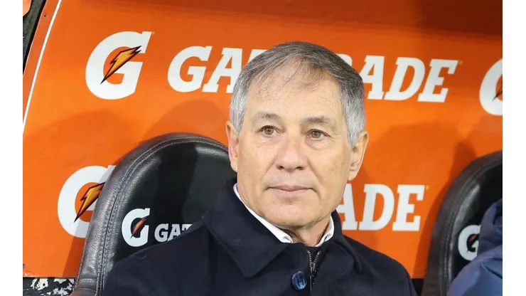 El técnico apuntó a los tres jugadores de cara a la segunda parte del año