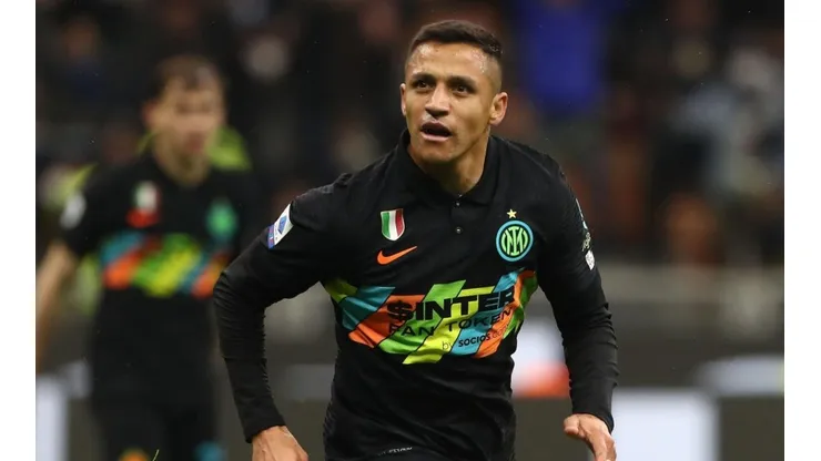 Sánchez sigue sumando pretendientes para la siguiente temporada.