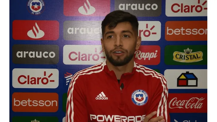 Rojas ve con buenos ojos la gira por Asia de la Selección Chilena.