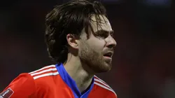 El delantero extendió su vínculo con su equipo, pero podría dar el salto a la Premier League esta próxima temporada