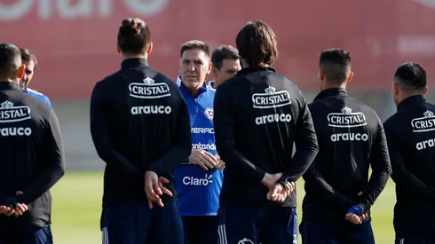 Eduardo Berizzo sufre una nueva baja en la Roja.