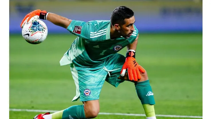 Bravo quiere seguir vistiendo la camiseta del Equipo de Todos.