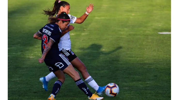 Carla Guerrero explica la localía de la U en el Centro Deportivo Azul