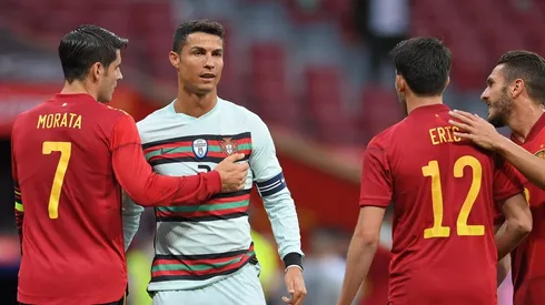 Españoles y portugueses se ven las caras en la primera fecha de su grupo en el torneo europeo