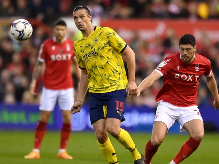 Carroll: De aparecer como posible refuerzo de Colo Colo a un escándalo amoroso