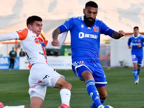 Los hinchas de la U se van en picada contra Fernández por su bajo rendimiento