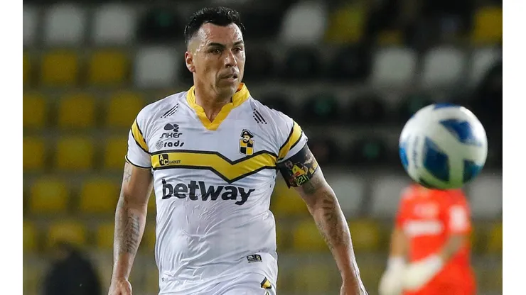Paredes comparte emotiva carta de despedida a Coquimbo en su retiro.