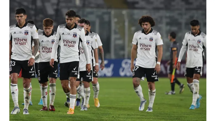 Pollo Véliz hace añicos a Colo Colo por fracaso en Copa Libertadores.