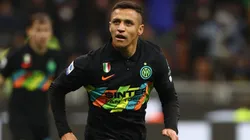 Sánchez complica su regreso a Sudamérica y España aparece en su horizonte.