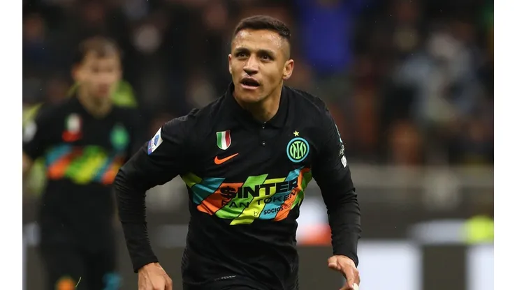 Sánchez complica su regreso a Sudamérica y España aparece en su horizonte.